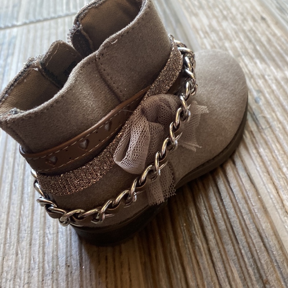 🎁Crown Vintage Boots - Picture 3 of 5